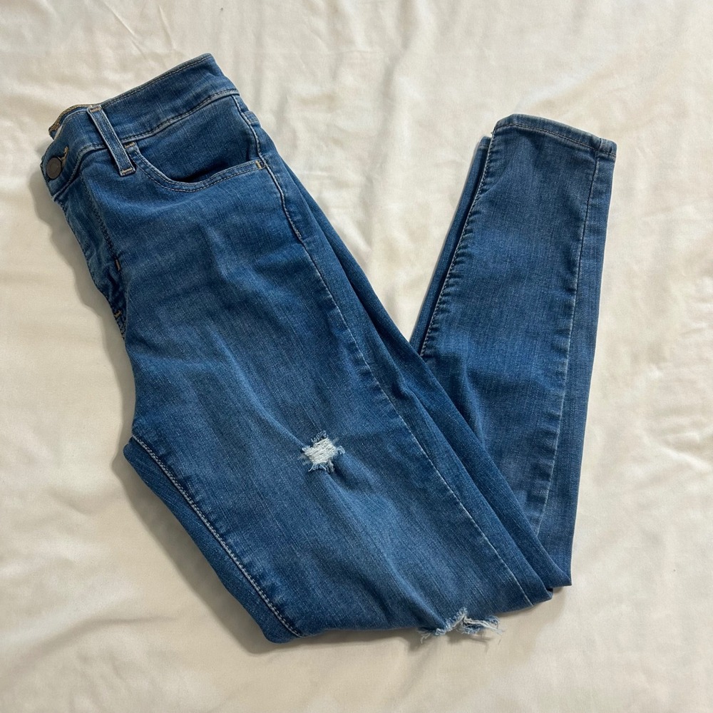 Levis 711 Skinny Jeans Womens 26 Blue Distressed Mid Rise Denim 86646-0010